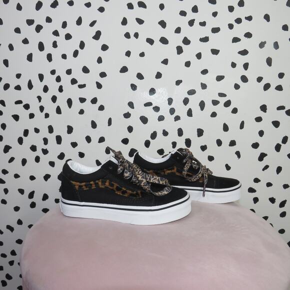 Vans Black Leopard Print Girls Lace Up Sneakers - Picture 2 of 8
